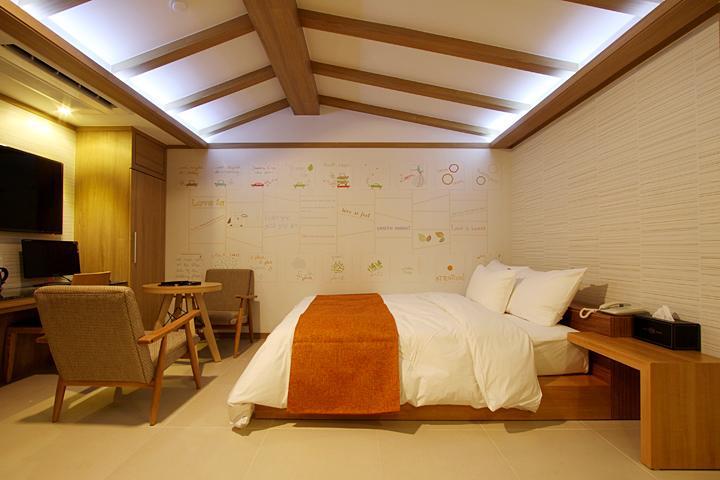 Suwon Orsay Business Hotel ภายนอก รูปภาพ